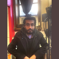 DLG0125 Comedian Aamir Ashad takes Dr. Lisa by surprise in a new way.