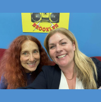 DLG2525 Lana Siebel is real about the hard work behind her career as a successful headlining, touring comedian. 