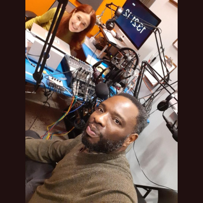 Dr. Lisa Gives A Sh*t