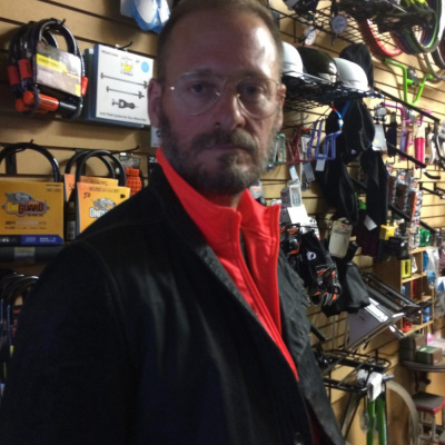 Dr. Lisa Gives A Sh*t