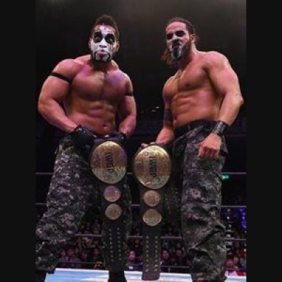 Tiki Bar With Tama Tonga