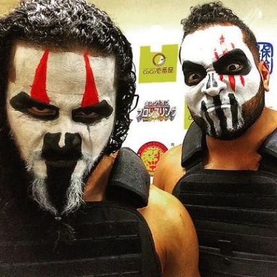 Tiki Bar With Tama Tonga