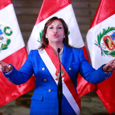 Por Favor, Cállennos