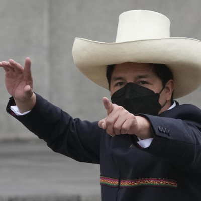 Por Favor, Cállennos