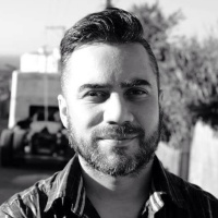 Daniel Hidalgo sobre la reedición de Canciones punk para señoritas autodestructivas