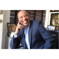 Ken McCoy Chats with Kerry Gordy(son of the founder of Motown Records)