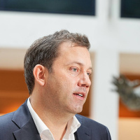 Klingbeil (SPD): Lassen bei Corona-Bekämpfung nicht nach