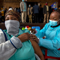 Neue Corona-Variante: Impfstoffe wirken trotzdem