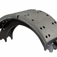 Truck Talk with Bendix: Go “Coreless” with New Steel Brake Shoes
