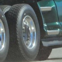 Truck Talk with Bendix: The Role of Tires When it Comes to Safety