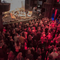 Fredrik Reinfeldt Halvvägs