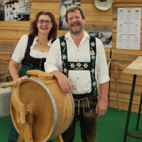 Hildegard und Bernd Baur von der Bio-Sennerei Käsbaur