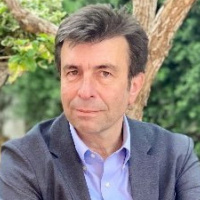 VIVA LA RADIO. Investigación oftalmológica: el objetivo es que el instrumento esté en atención primaria y sirva para testar el estado general de salud