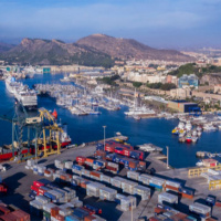 VIVA LA RADIO. El puerto de Cartagena ha registrado el mejor primer trimestre de los últimos cinco años