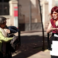 VIVA LA RADIO. Yo que soy una chica formal. Mujeres ermitañas, hilanderas, chonis, pijas, sacerdotisas, fatales... las tengo todas 