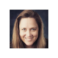 Kami Huyse: Owner of Zoetica Media