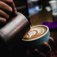 Mundo solidario - La Escuela de baristas que forma a migrantes vulnerables