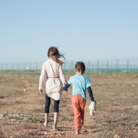 Mundo solidario - Niños fronteras UE. Educo becas comedor. Codespa Perú, Ecuador