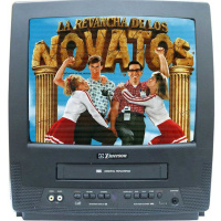 03x28 Remake a los 80, LA REVANCHA DE LOS NOVATOS (Revenge of the Nerds)