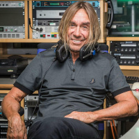 Diez (10) músicos que han hecho radio