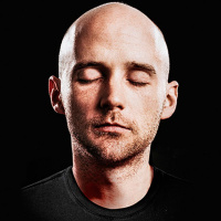 Música hecha por Moby especialmente para dormir