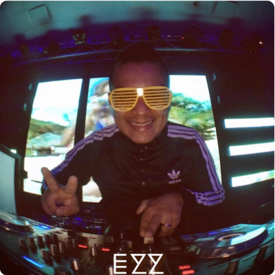Dj Jerry Ezz Presenta: Ok Fiesta!