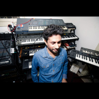 Episode 5 – Ronen Sabo (Global Bass, Sampling, Analog) רונן סאבו