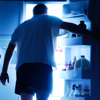 Ep. 61: This week I learned late-night snacking might make you more prone to sunburns, and more