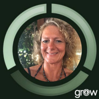 S1 Ep68: The Grow Show with Vicky Midwood #068