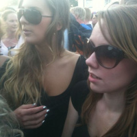 Facebook och bröllopshets