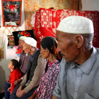 Zugang zum Volk der Uiguren mittels Fernethnographie