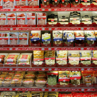 DUH-Check: Supermärkte bieten fast nur Einweg-Verpackungen an