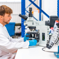 Umfrage: Etwas mehr als die Hälfte der Deutschen vertraut Wissenschaft