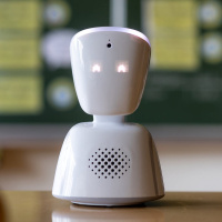 So hilft ein Avatar Kindern, die nicht in die Schule können