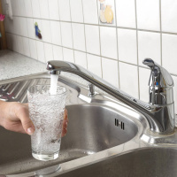 Trinkwasser: Streng kontrolliert, umweltschonend, günstig