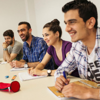 Abschluss im Exil: Geflüchtete Studierende treffen sich in Konstanz