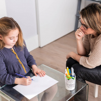 Immer noch zu wenige Psychotherapieplätze für Kinder und Jugendliche