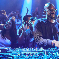 Fluido rosa - Ixone Sádaba, Stella Rahola, Dosier Afro House y Geologist - 27/01/25