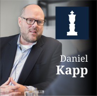 Daniel Kapp: „Jeder hat seinen Grund, ein bisschen an der Wahrheit vorbeizureden”