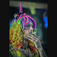 S08 E15 - Piss Freaks: Hop On!