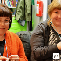 Radio Suomesta poimittuja: Bloggari ja kässämartta rohkaisevat ja kannustavat käsitöiden pariin