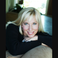 Nighttime Dreams - The True Secret to Manifesting the Life of Your Dreams with Expert Kelly Sullivan Walden