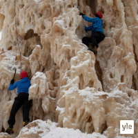 Jokapaikan Reetta: Jääkiipeilemässä Oulussa