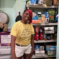 St Louis woman makes hundreds of lunches for neighborhood kids