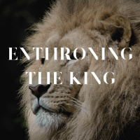 Enthroning The King #1 - Kein Stein bleibt auf dem Anderen