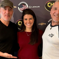 Pod Pick: Crazy Spider Stories With Comedian Shannon Fiedler