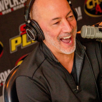 Tuesday, November 21: Chaz Cant Hang Up On Anyone Epic Concert Moments Dont Touch The Thermostat