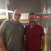 פרק 100- שיחה עם רוני שניידר, מנהל הקריאייטיב האגדי