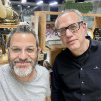 איך להמציא את עצמנו? פרק 302 עם ד״ר אייל דורון חוקר ומפתח חשיבה יצירתית