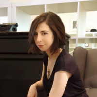 פרק 22- שיחה עם שהר לוינשטיין, שותפה ומנהלת קריאייטיב של חוליגנס